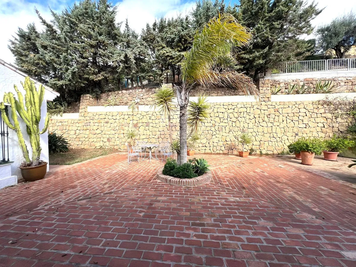 4a9b6ada-6ddc-4b2f-9bed-669ce155bdd3