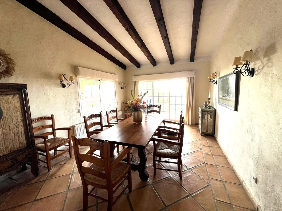 598f6222-1c1a-49bc-b14b-0b93e1d506d2