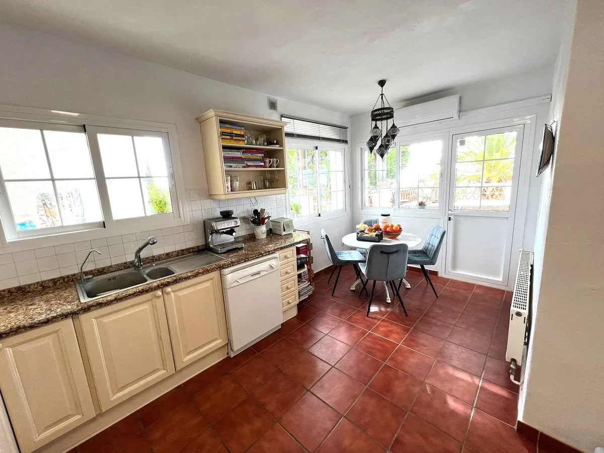 8bd60d8b-29bd-4669-ba14-dd6675050fb9