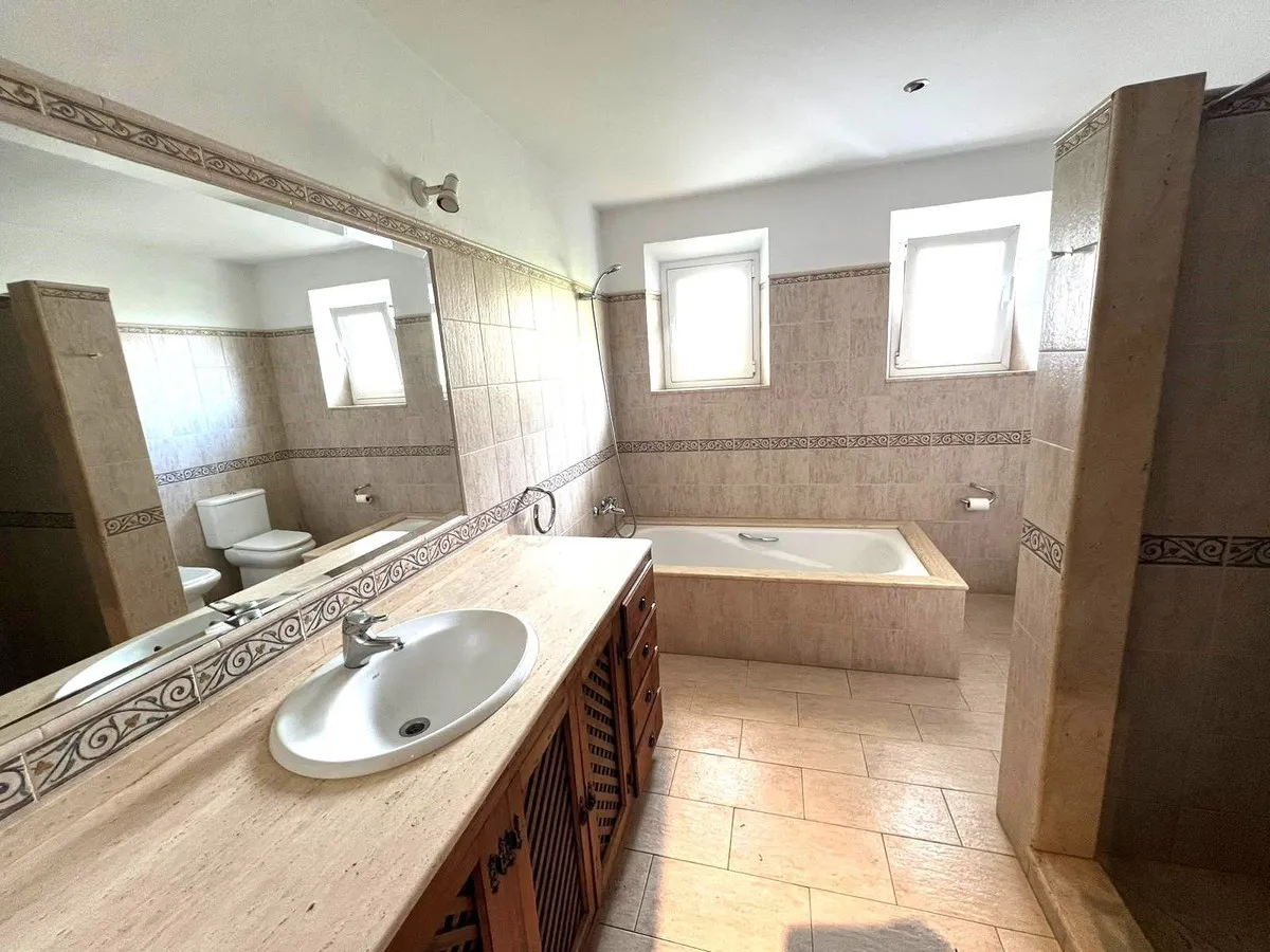 9ce7a1de-f700-43a0-b85b-458f2d78492f