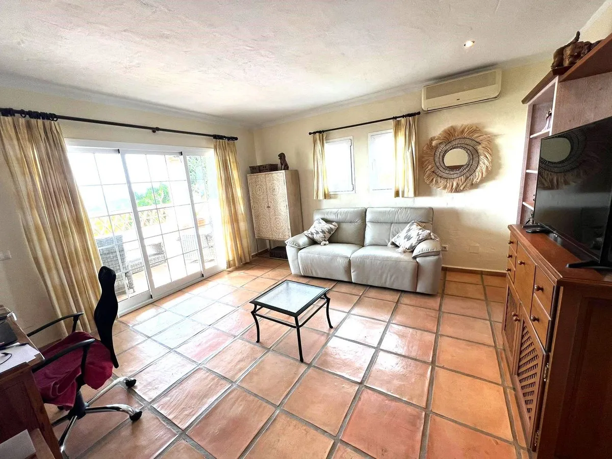 9fa3df45-536c-49c9-a01b-9e753d3b512d