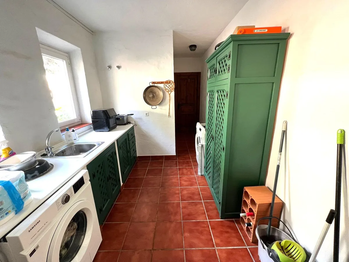 f1c9ec17-3d5a-4a59-af26-93b87f5ac70c