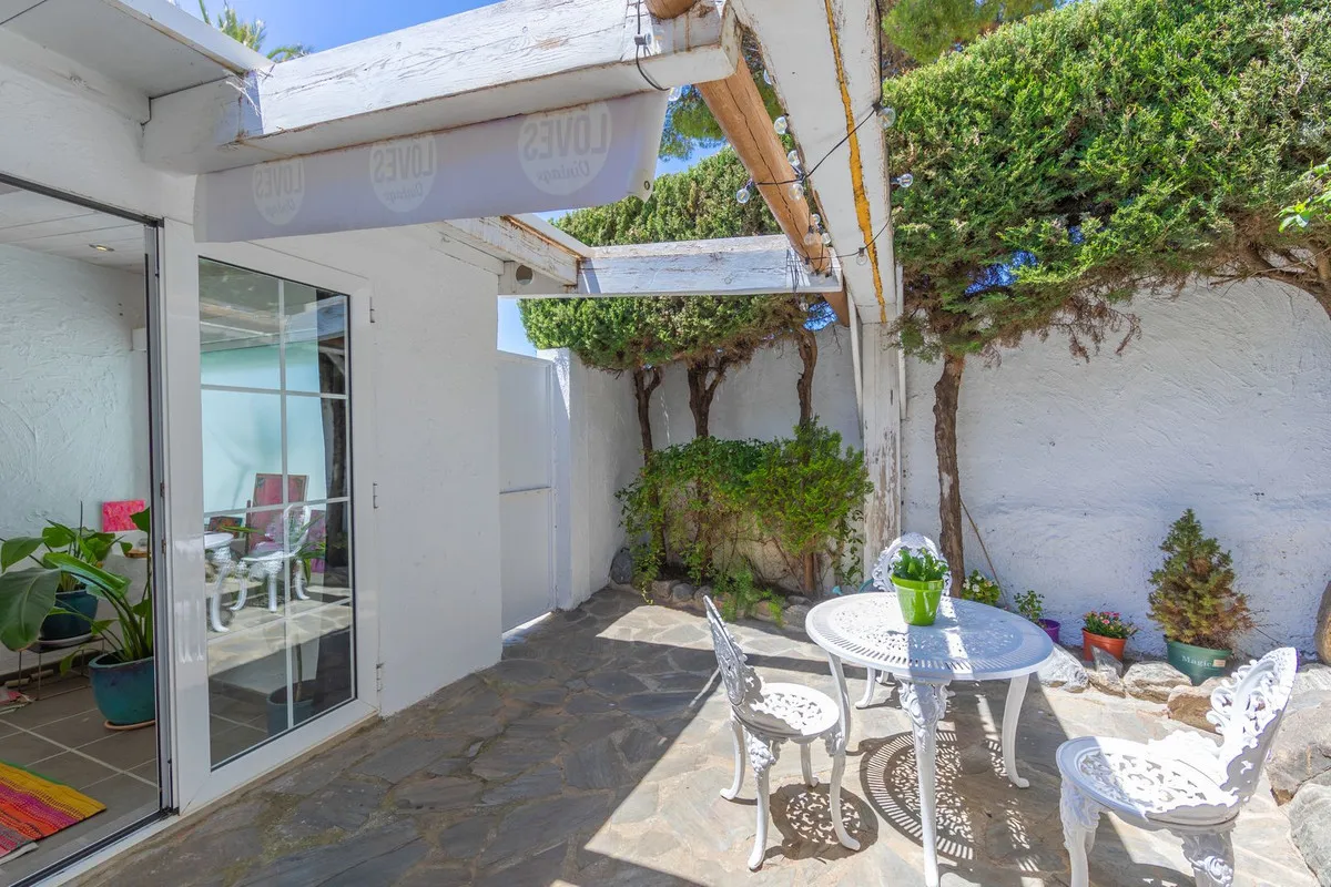 0581eec2-30f6-4cb7-8d96-b8dbbb42d1a2