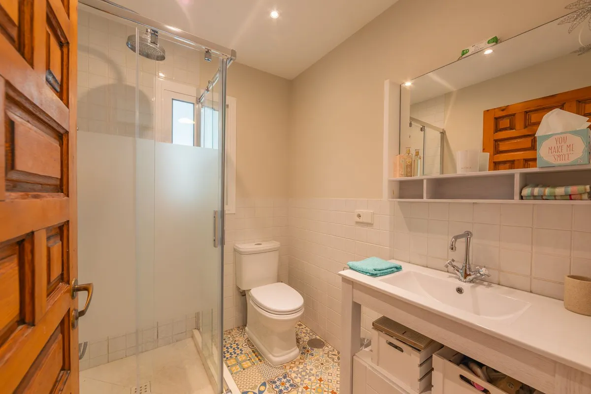 8c2e2c05-2296-42a5-b2b5-a116b91dc68d