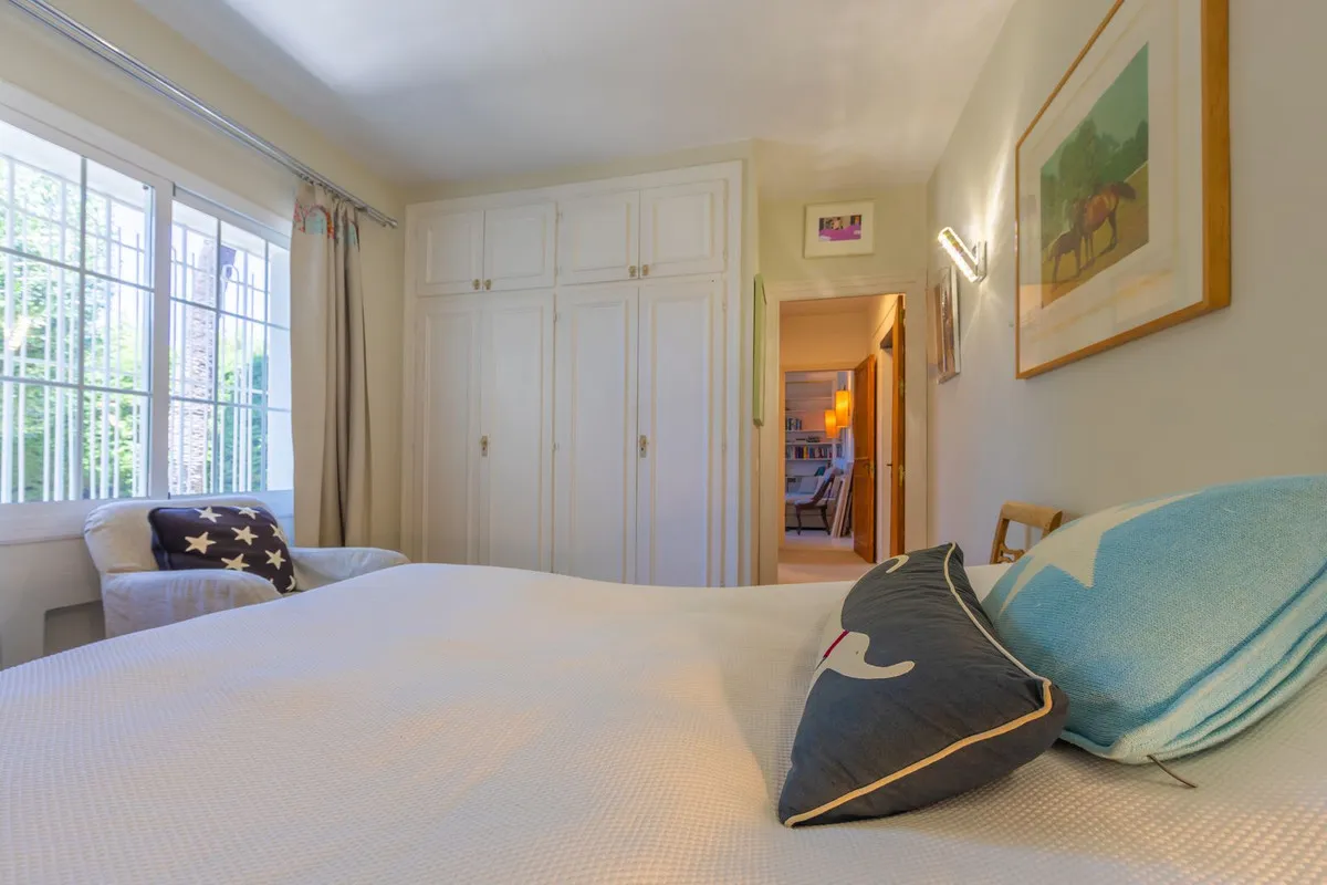 a29f28d0-c58e-41e9-b8ed-598f79c5fd86