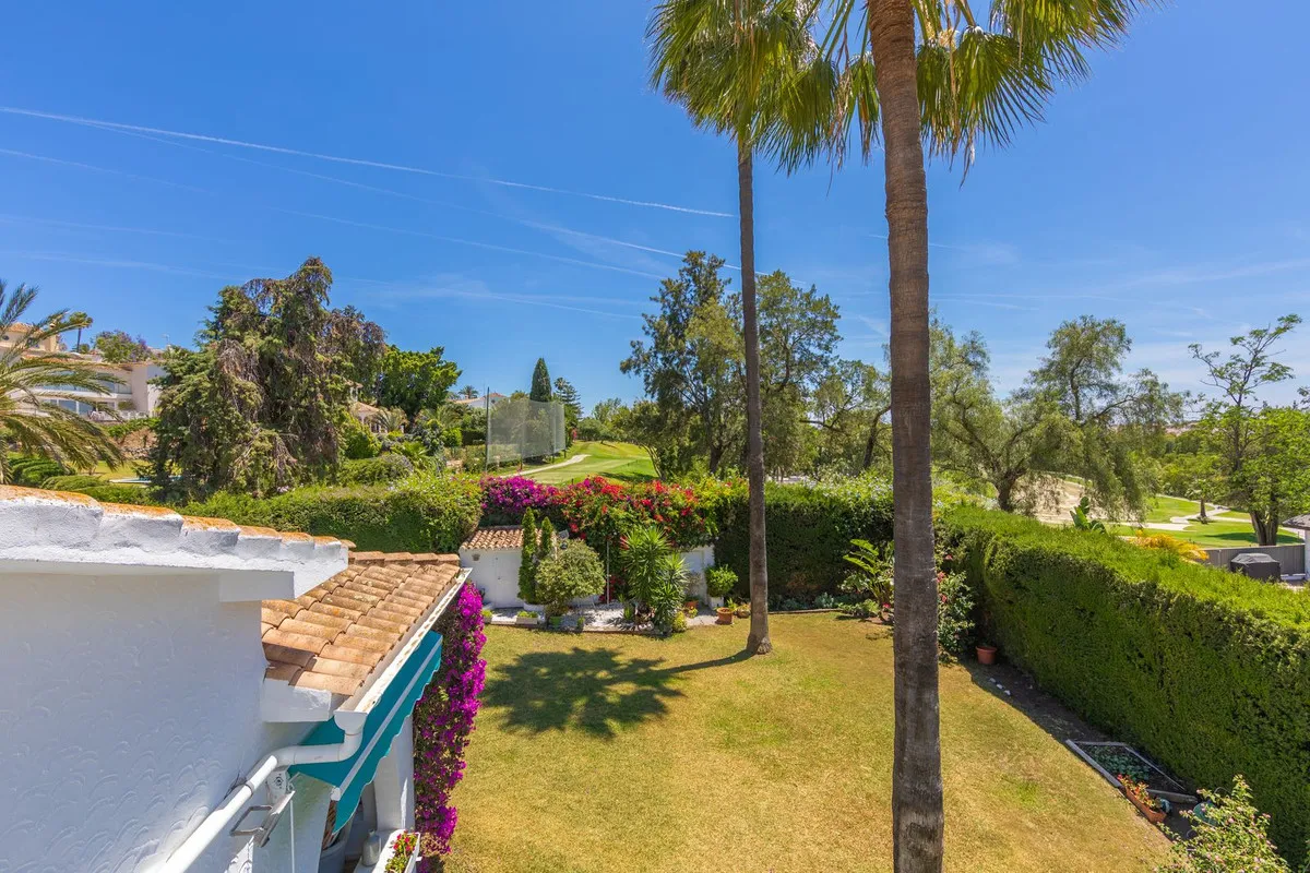 ab85c3ab-af08-484c-bca1-2f43de2e7904