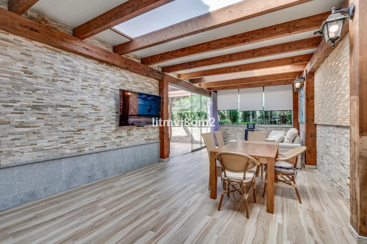 9701b88a-93bf-4c5d-ac7b-e02f5e0667d5