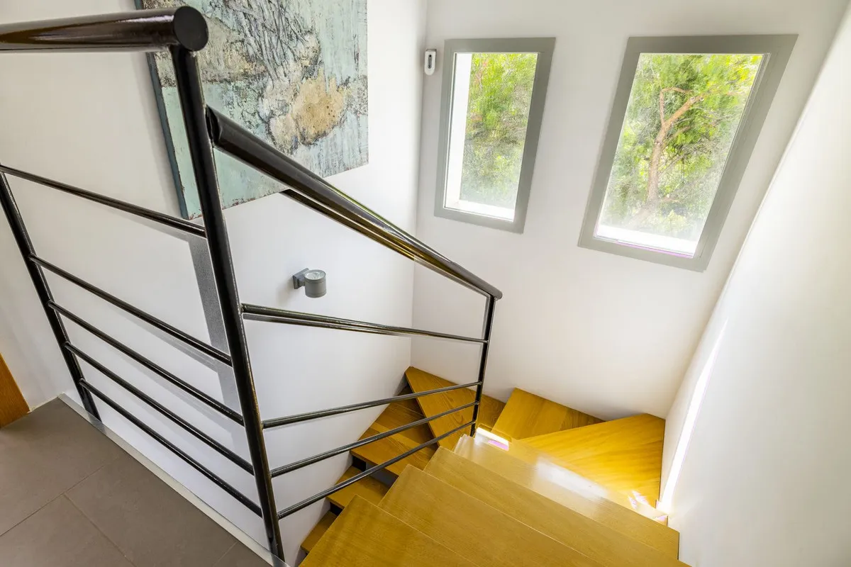 1243d160-0b04-4fc1-8483-1051dcd2acf2