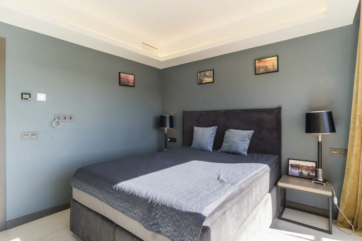 003c3b24-43ae-48f4-b951-349126375885