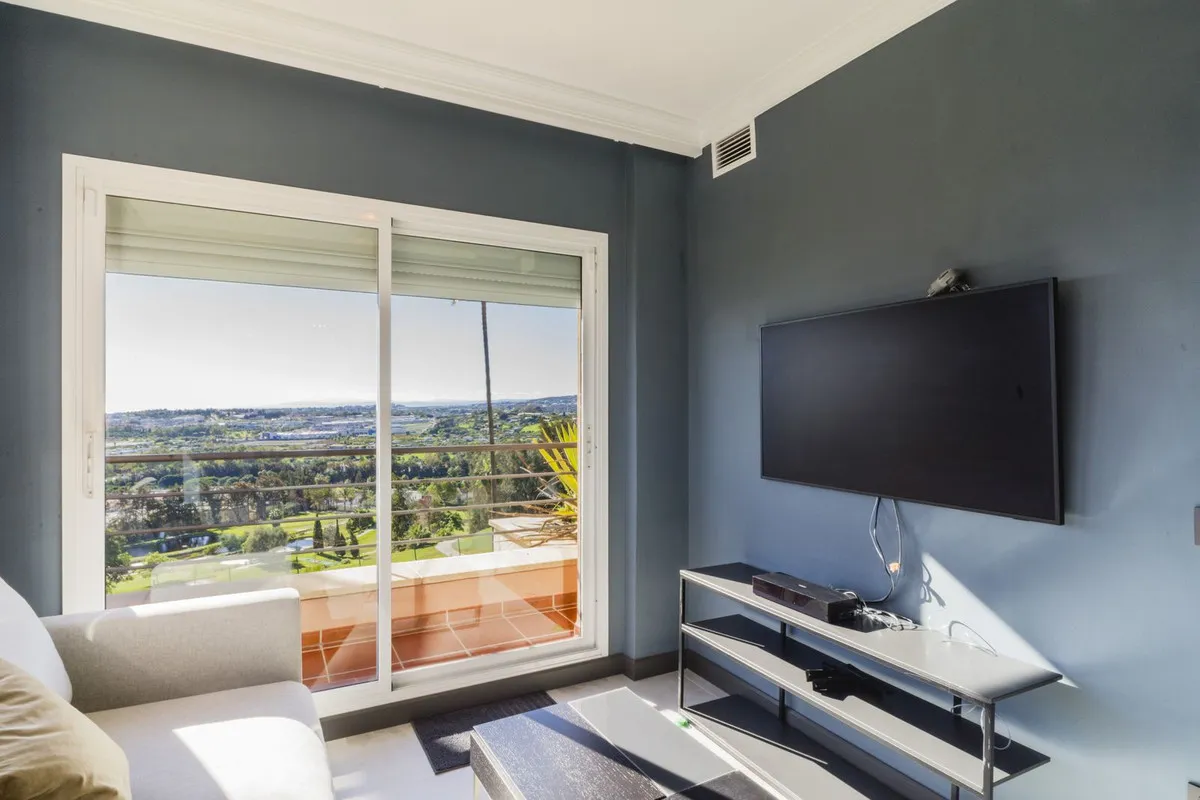 61aea7e8-b865-4e66-b8a0-a88d9ac200a6