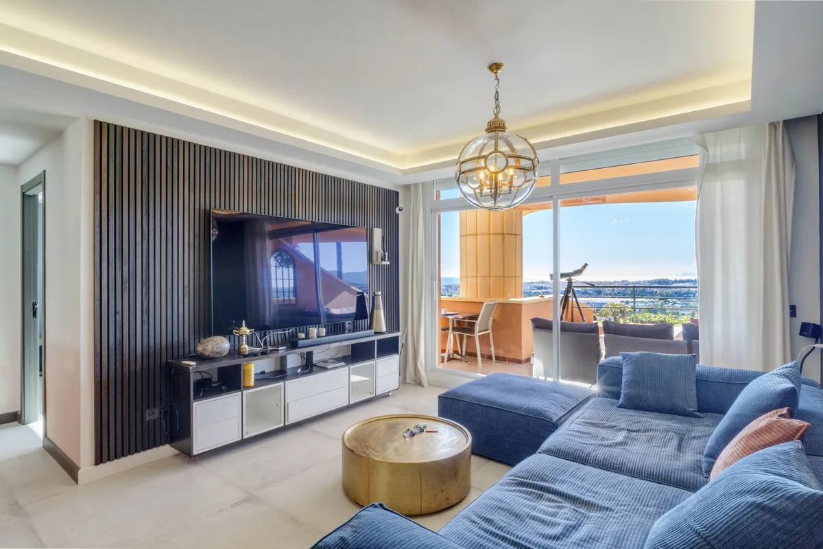 9904cda9-1d93-40d1-aad3-920f32af108c