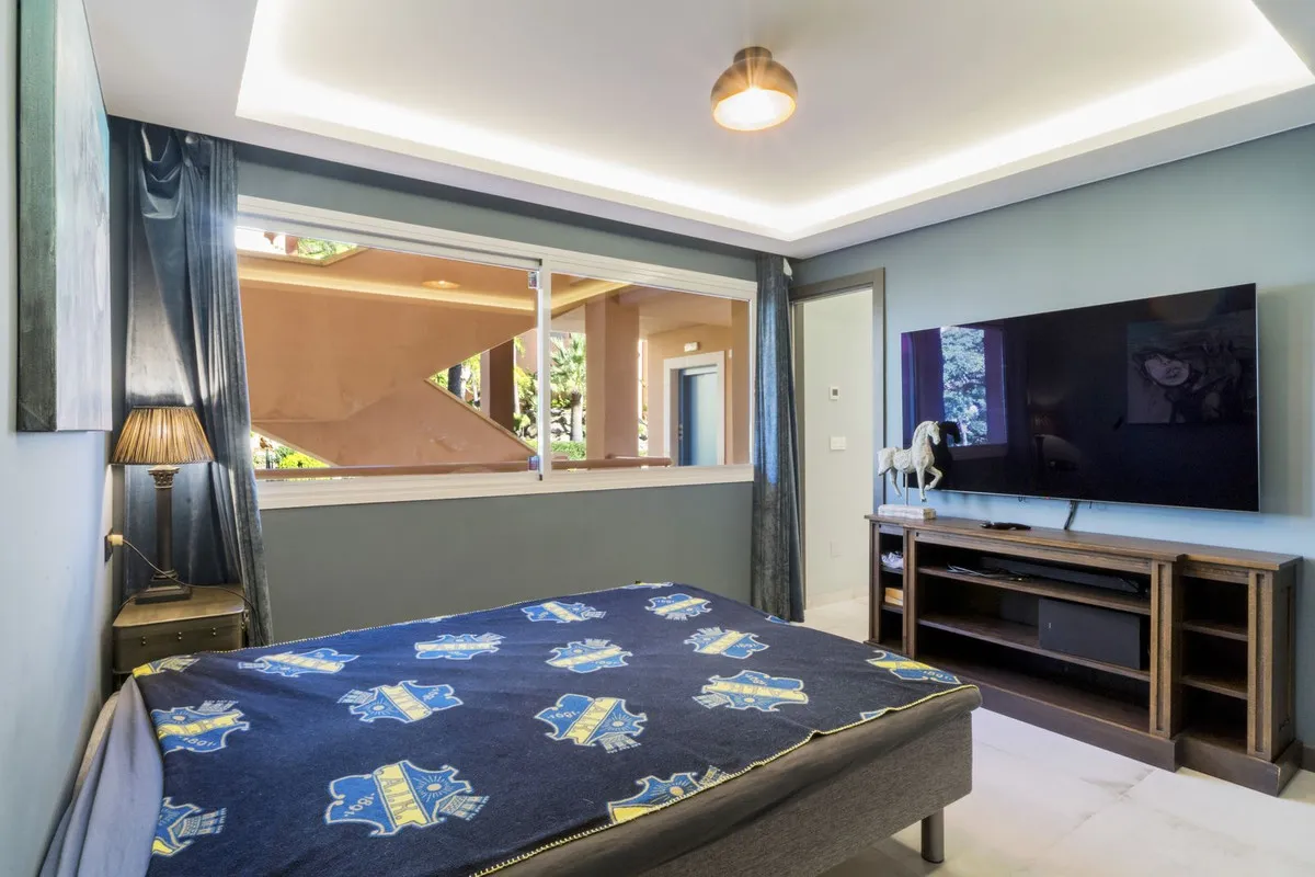 ecd6f21d-0a96-4350-8ada-1503f6650cb3