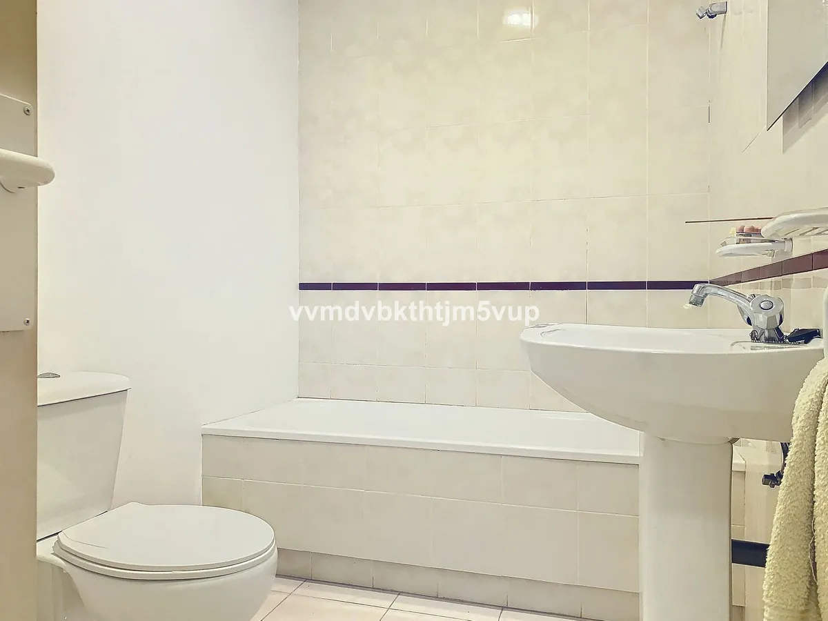 30a46c13-6772-41c5-bfd9-eca6d60be70a