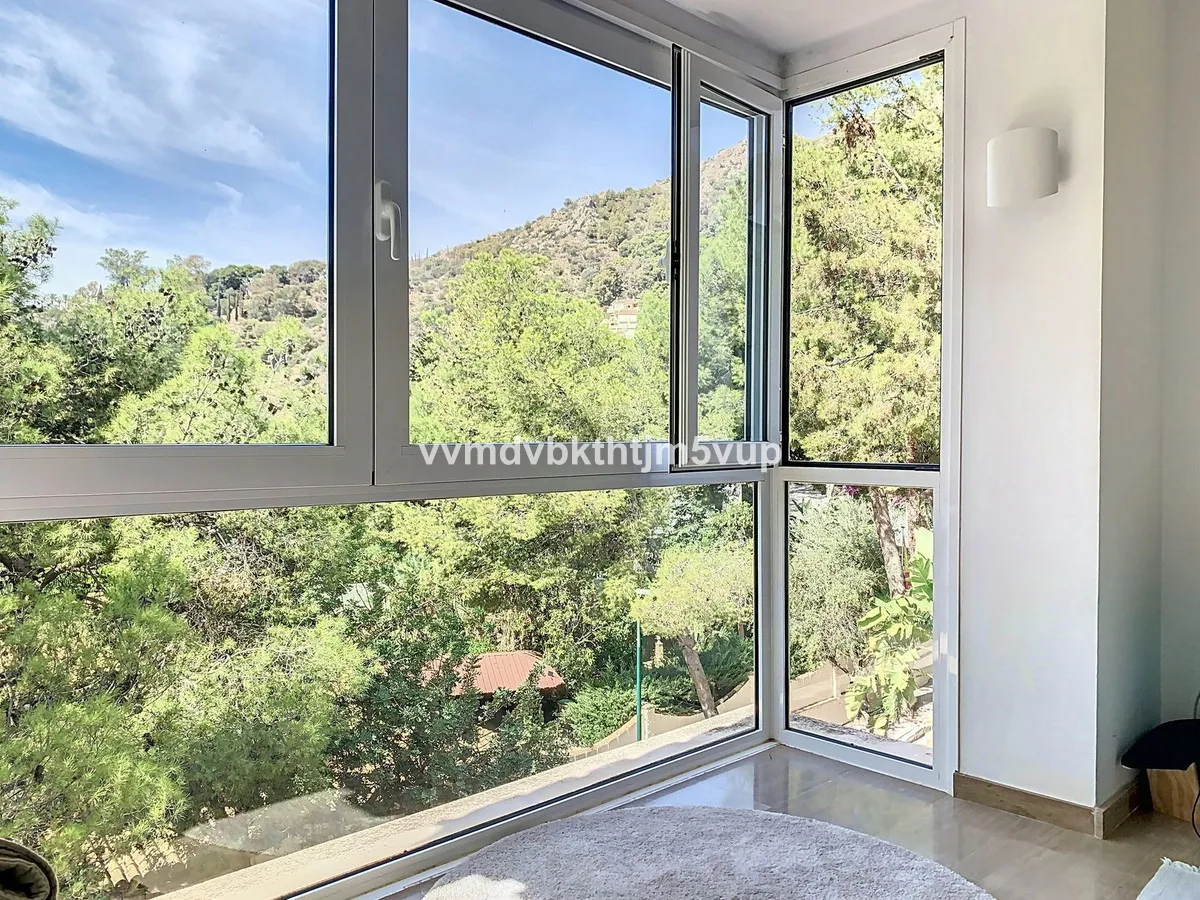 bc8b85ac-5b6e-4fa3-9f09-c610a0911ddf