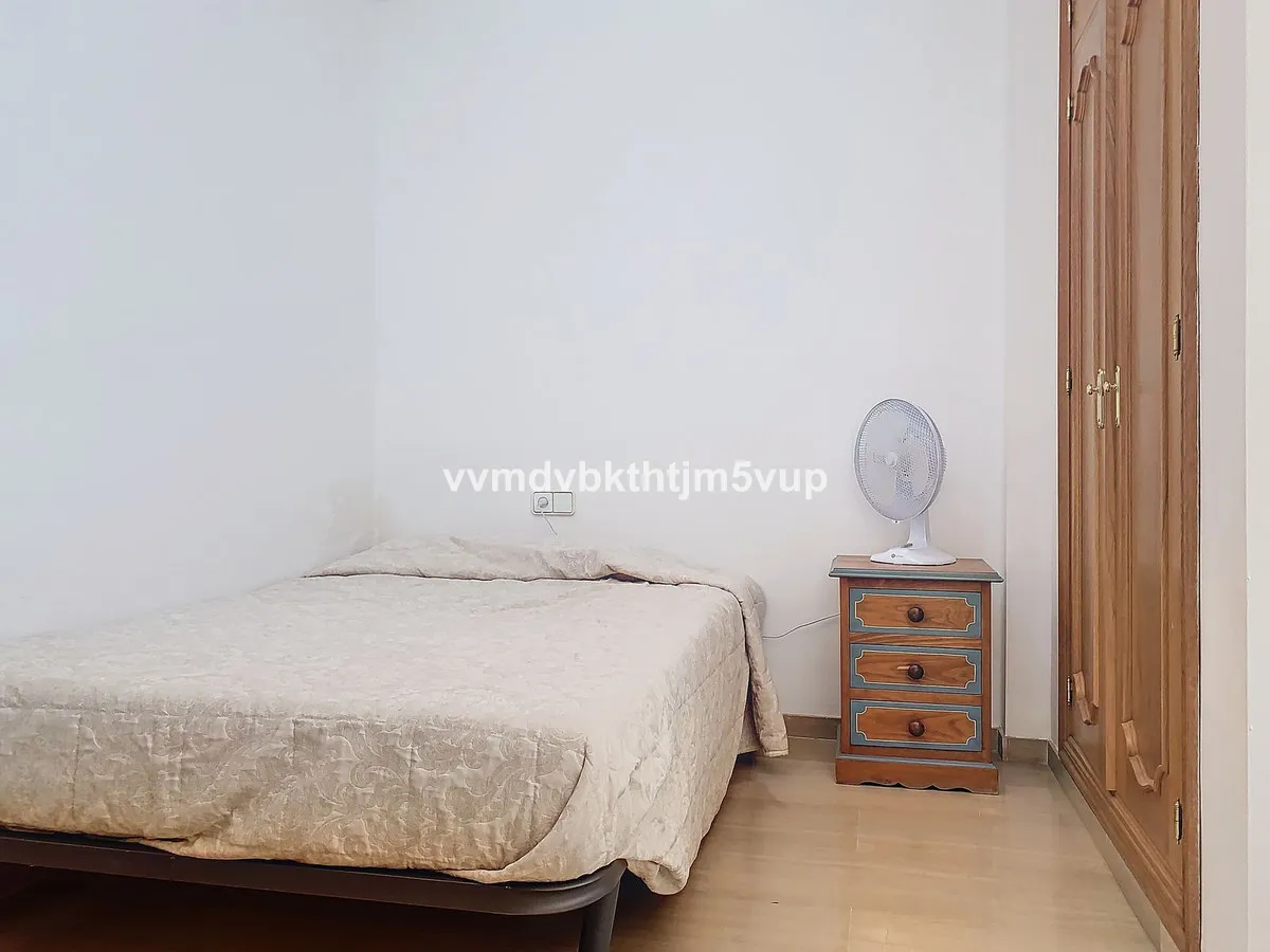 d400e3b4-b889-4470-816b-37e4fc9d9cf0