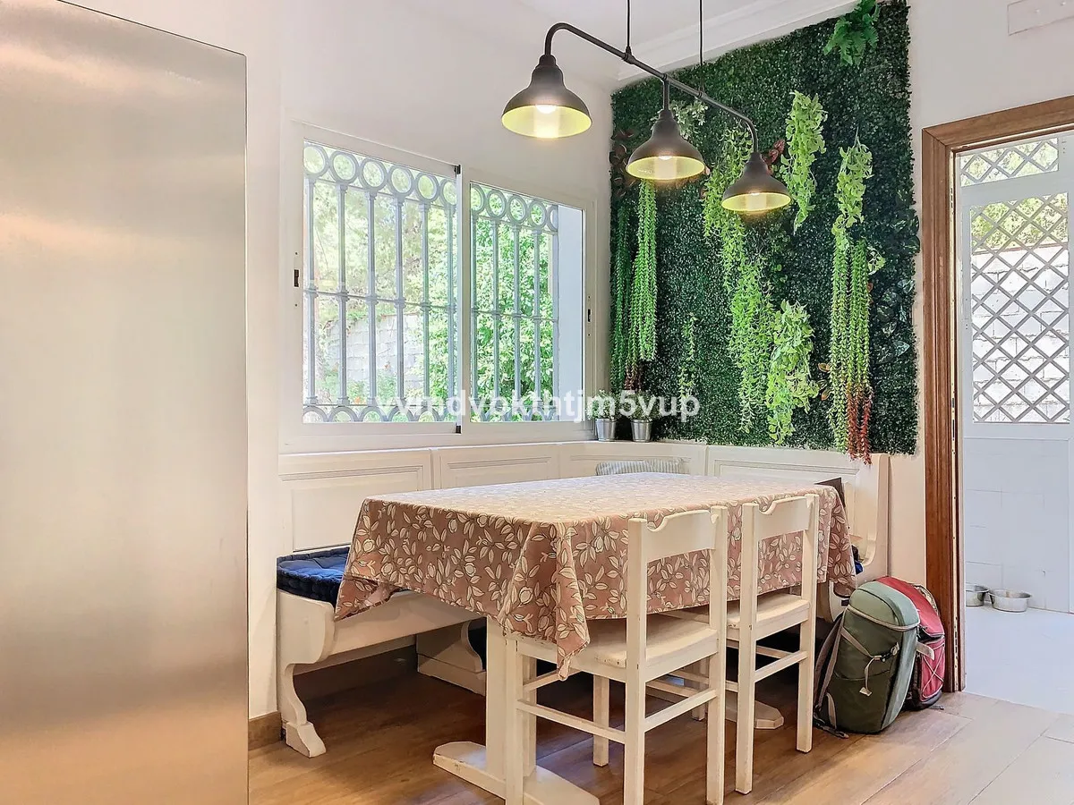 eca6a2ba-e5c2-439b-95a0-c0e82a634a0e