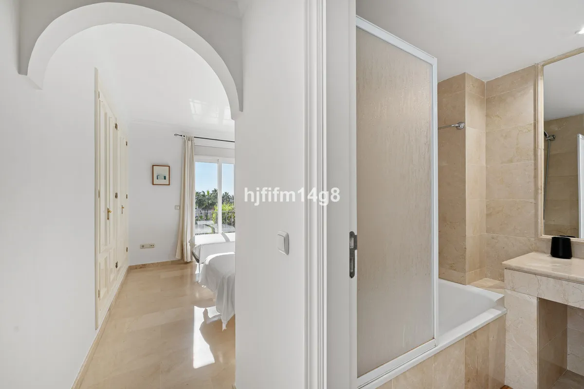 f67d712b-928b-4994-96c3-22d716731fb7