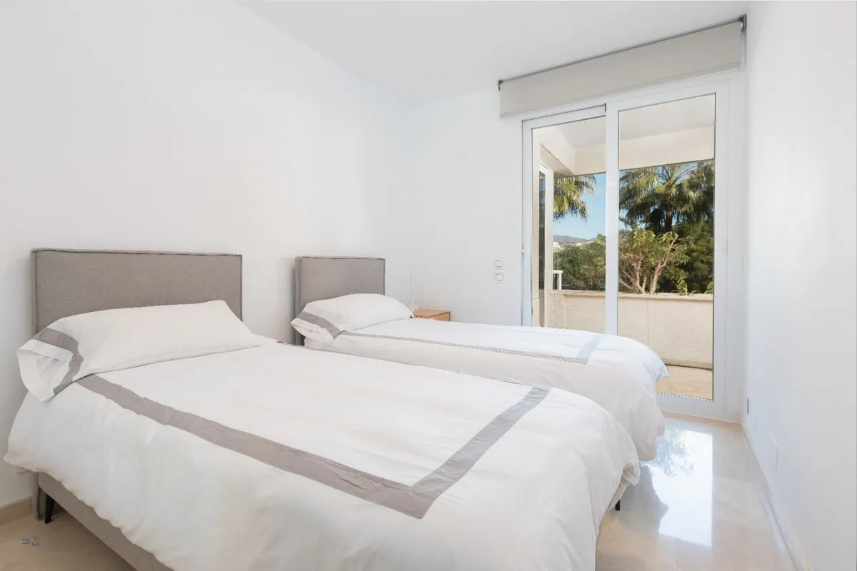 3bbf6769-ddeb-443e-871c-b612061c57b0