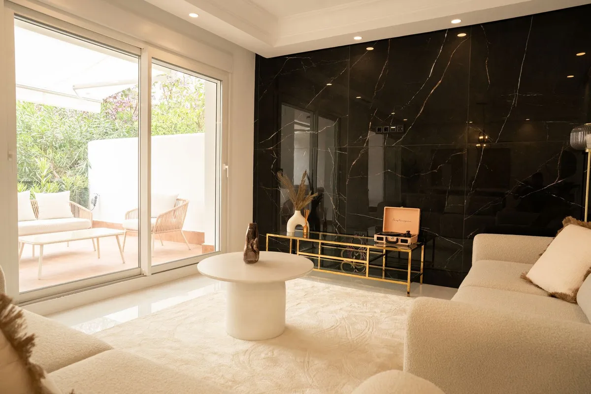 cbc8b9aa-dee6-4263-9cb7-43e709eac28c