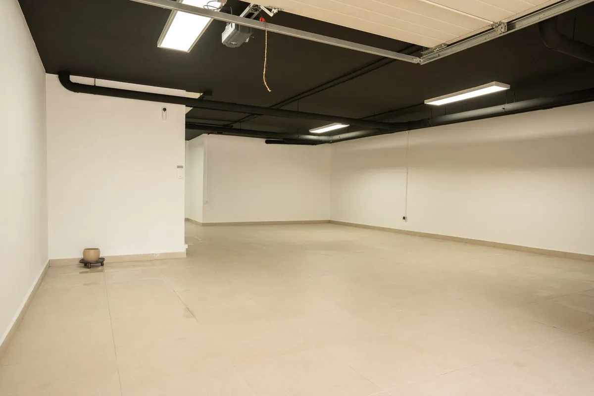 cde728ee-9840-489f-8430-18b190f3507d