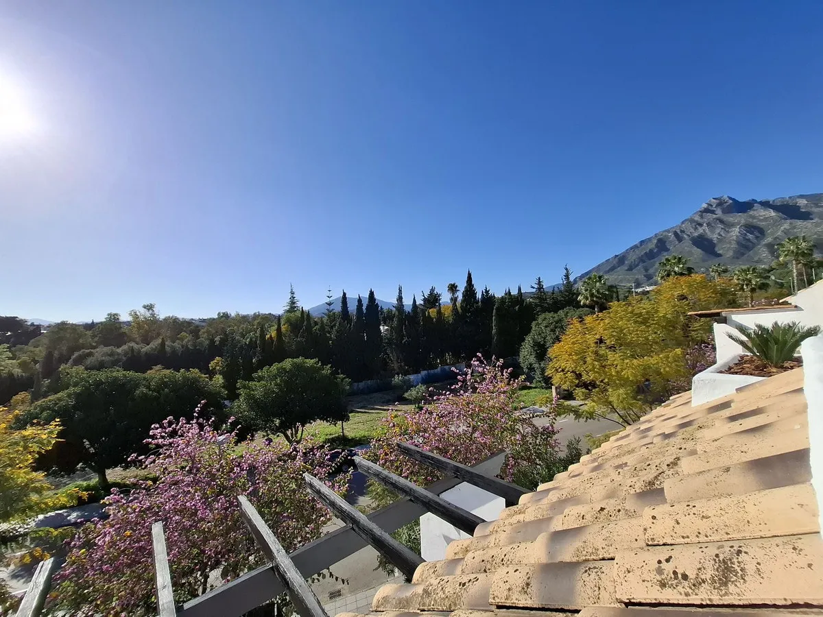 d95f6b6f-51e7-4722-a308-e252a04c48dd