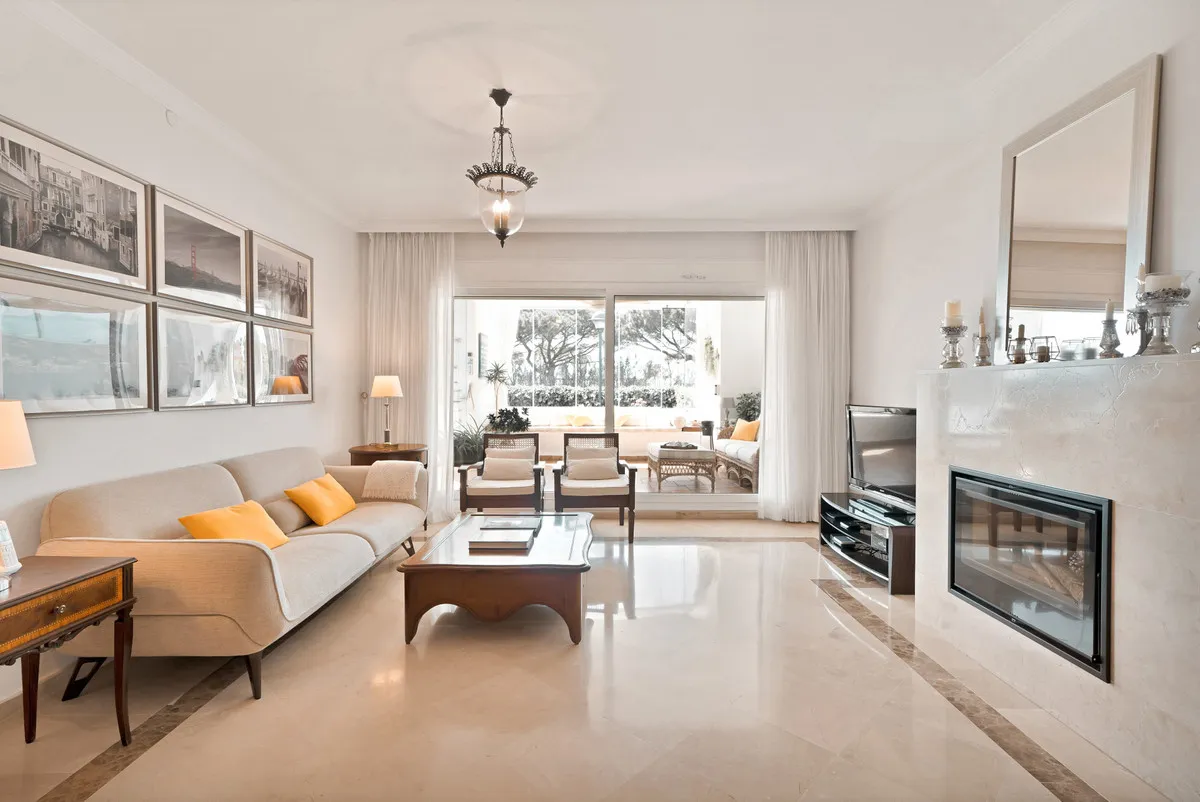 030b9707-655e-4ca0-98da-7a2ac3e36a77