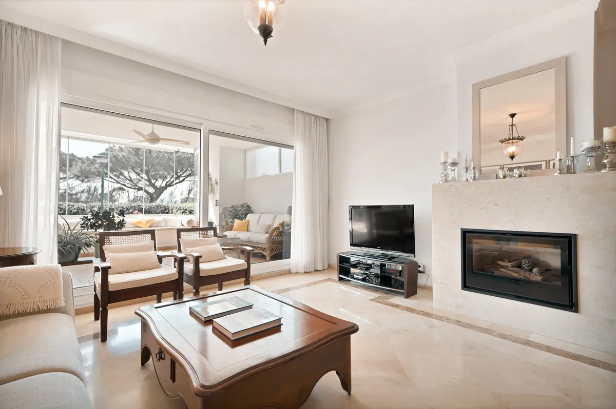 11876501-a3df-4596-9ca8-7ebbc3de8a20