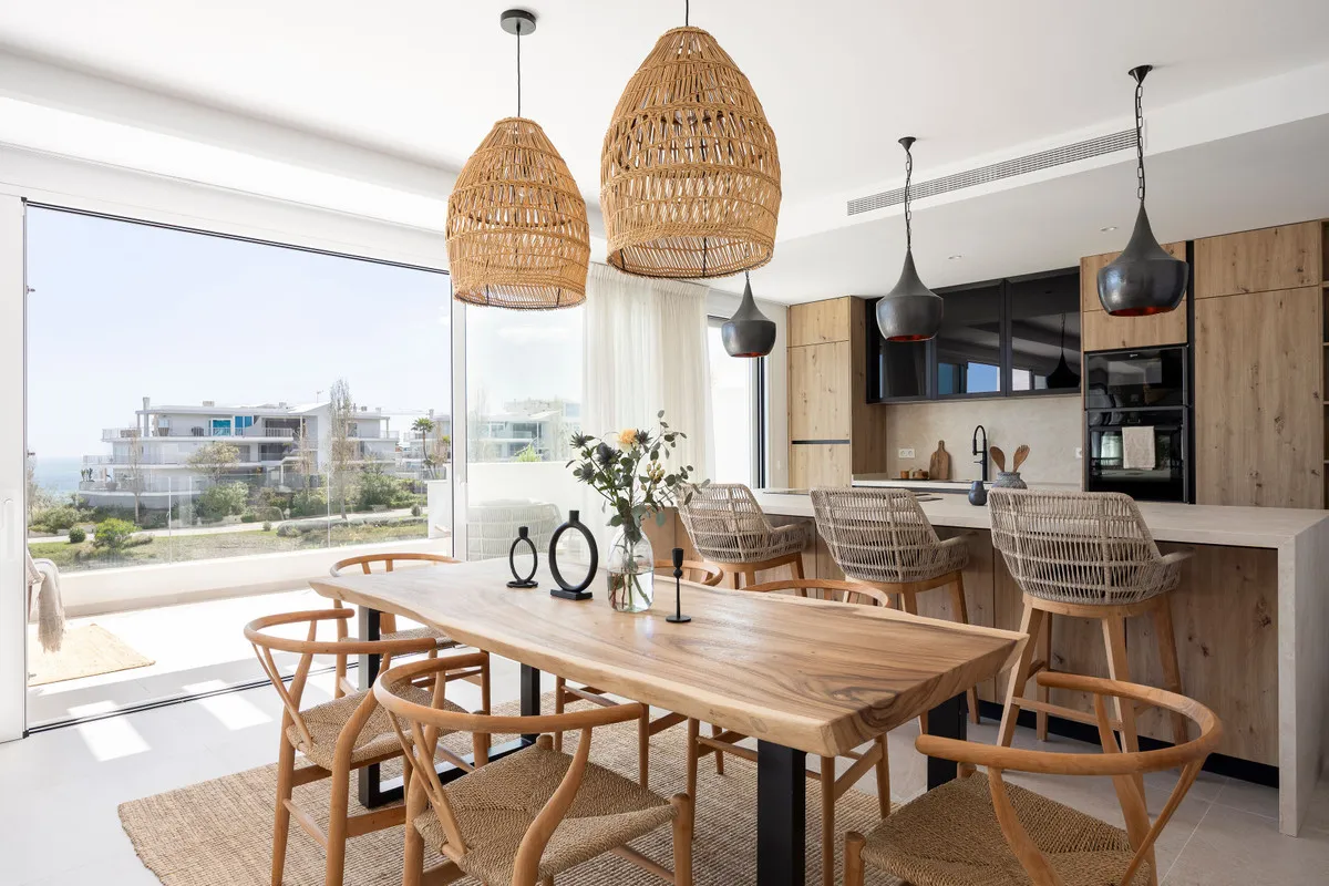 217e6d74-0d7a-400e-a993-1f36b55f5840