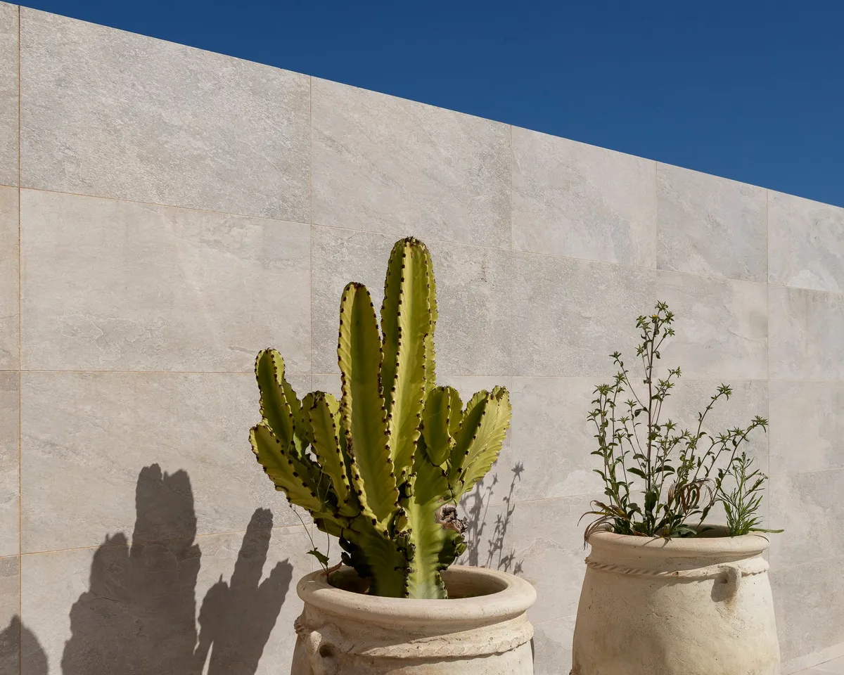 22d042fb-f4f6-425f-9603-3225bd0c9323