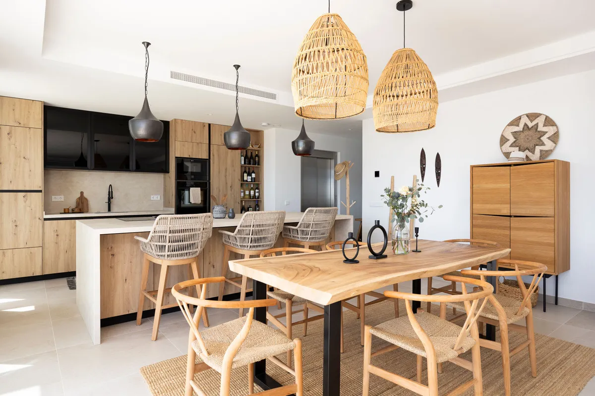 3b67f450-312f-46b3-a467-7be42a058f28