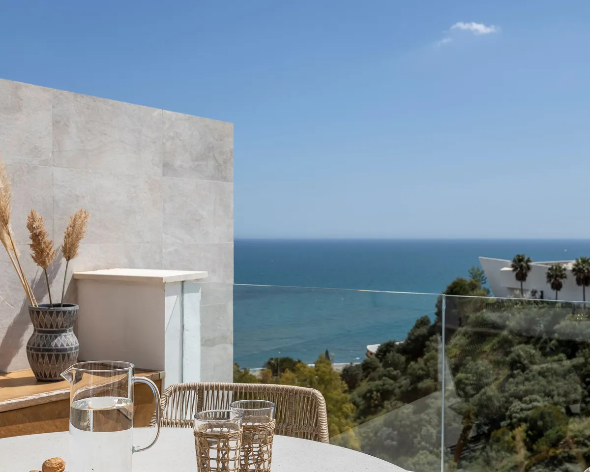 a6d6d0c0-72a8-4308-a1a9-a7cf8c2f45c9