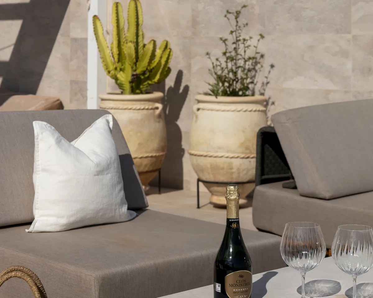 f4746470-85d4-4fdc-84c9-be206f2fd20c