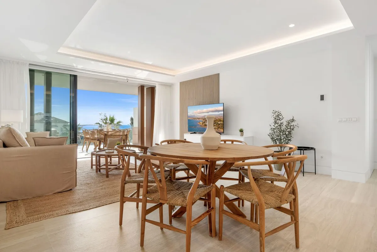 07075414-1770-48e5-8475-e569682d6513