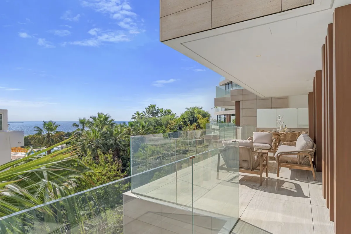 b1f78292-43ec-4a99-9307-28468eaa8c1f