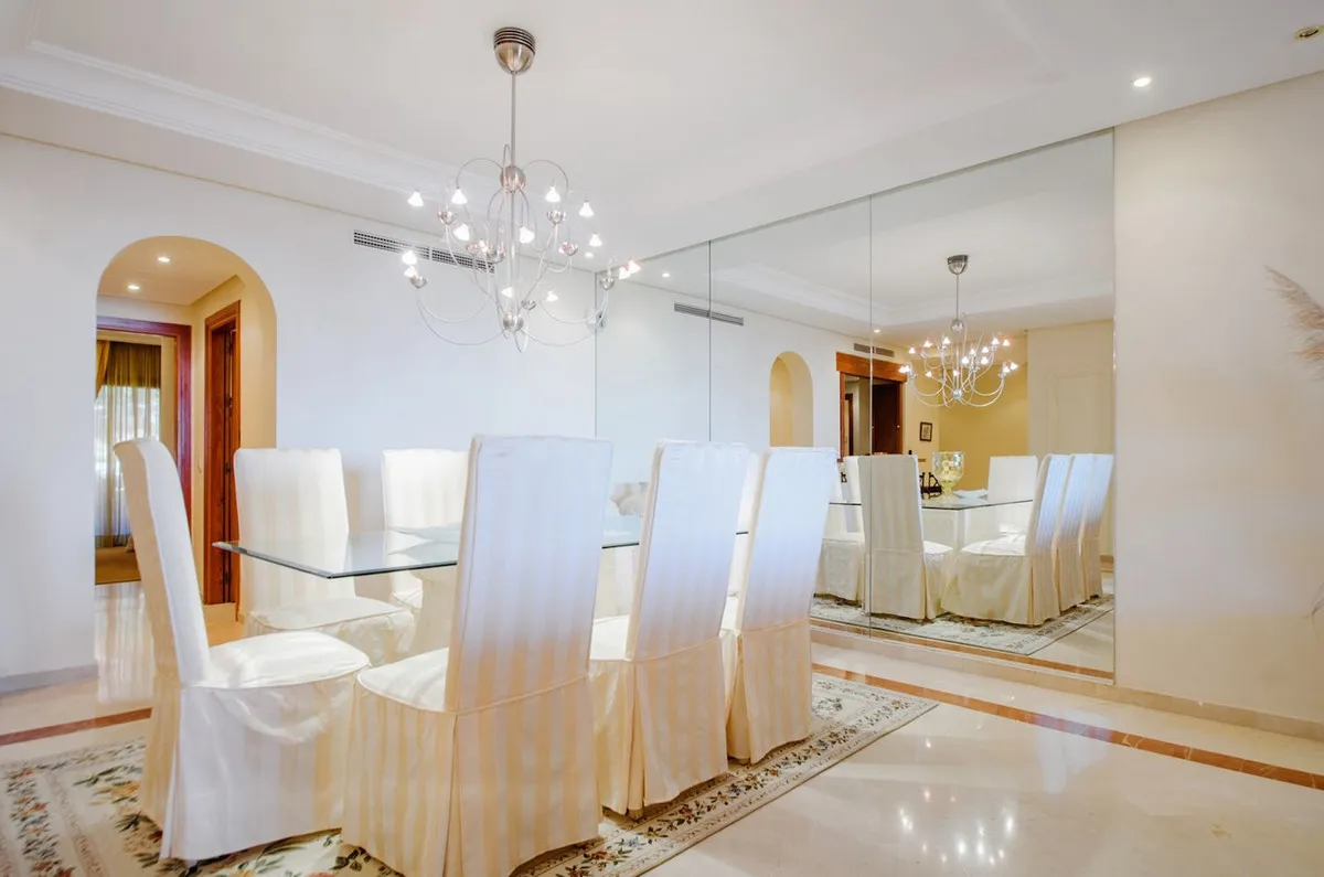 02a9830c-f319-46eb-bf52-28a98d4af12c