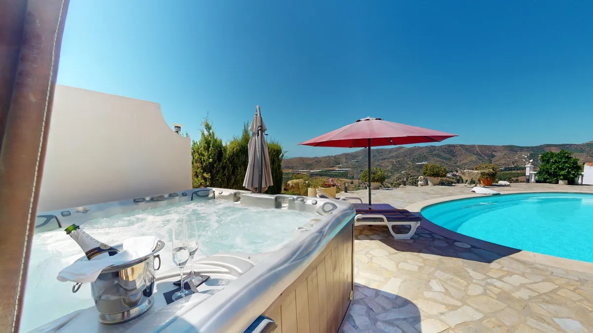 5d9ce30d-1212-4f0c-9476-0fc5a77de254