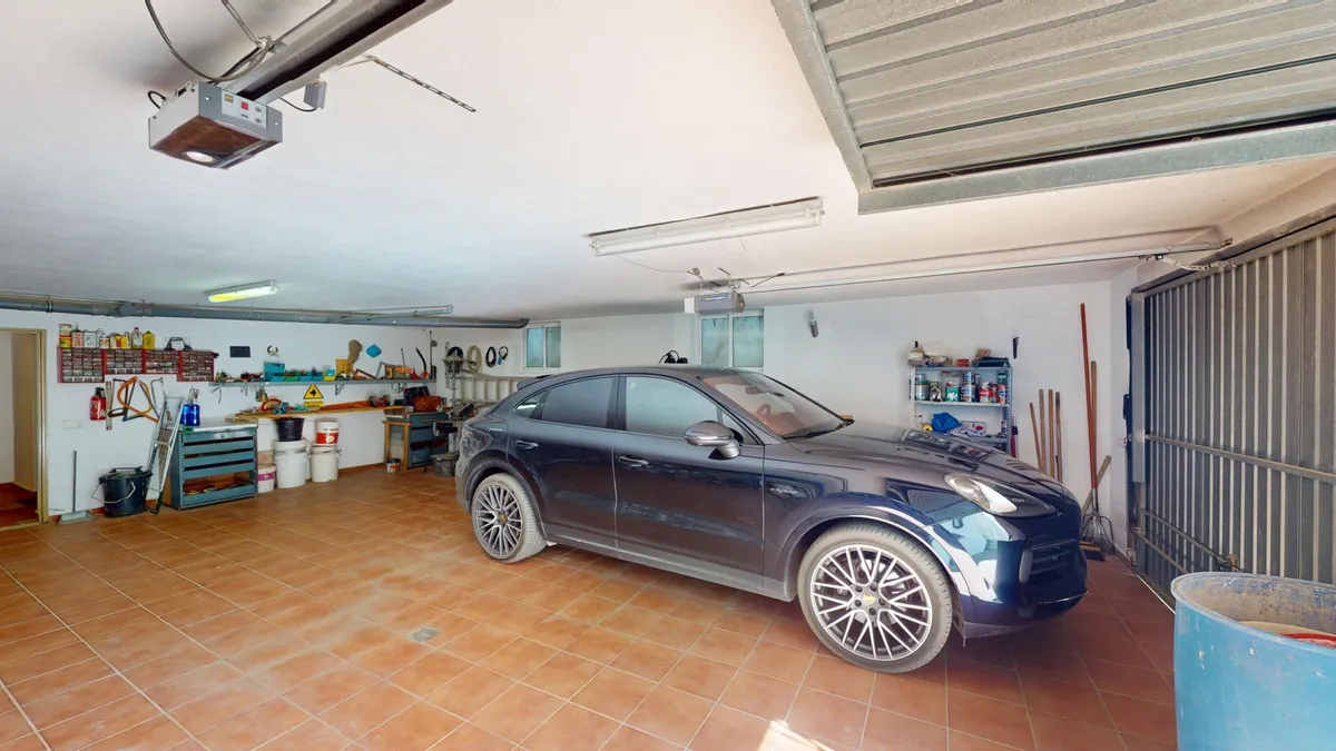 6002cd03-9a17-4e6b-9fd5-fd5c2c0005d5