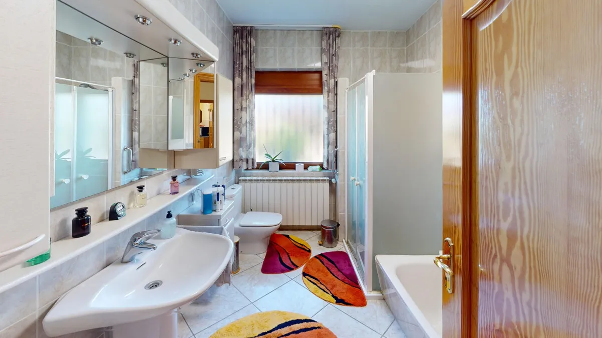 b9a08d1a-3029-4ee3-b2c0-2ee54294666b