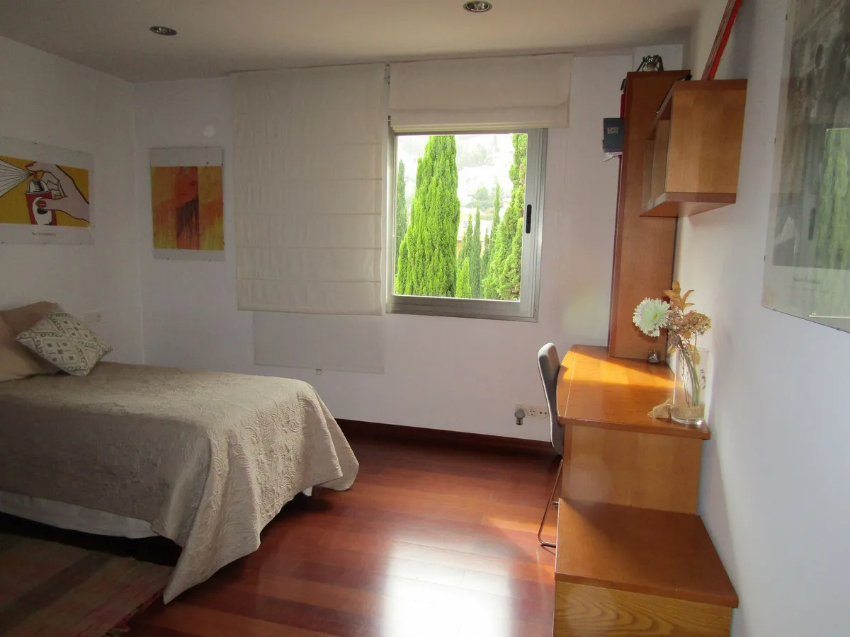 0e237494-02b3-4bc3-b2f5-2ed7fa616303