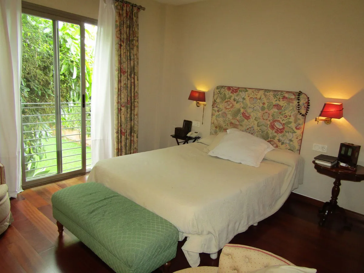 1147ea2c-ee42-4ce9-ae2a-87985f568125