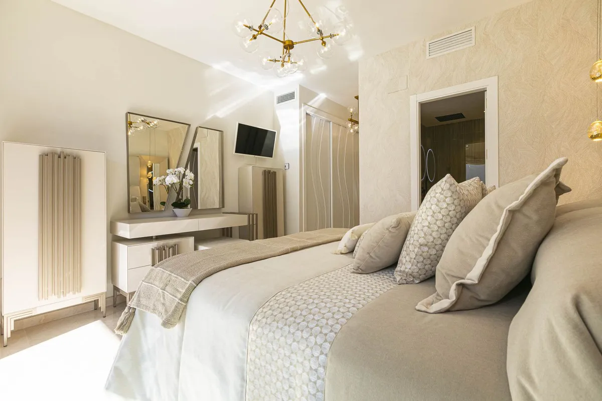 45b70cd0-52d7-4242-9794-bd693e3a5739