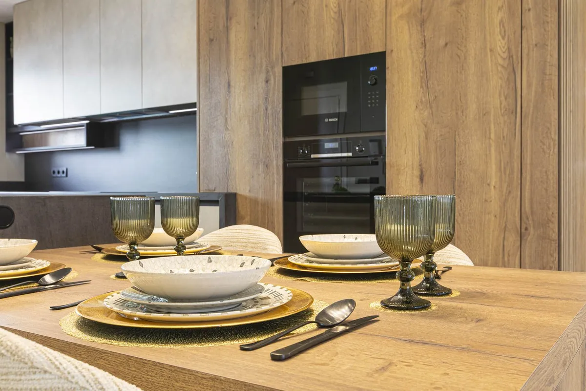 a7dda720-095d-4e15-8e0d-d51d21aa2a6a