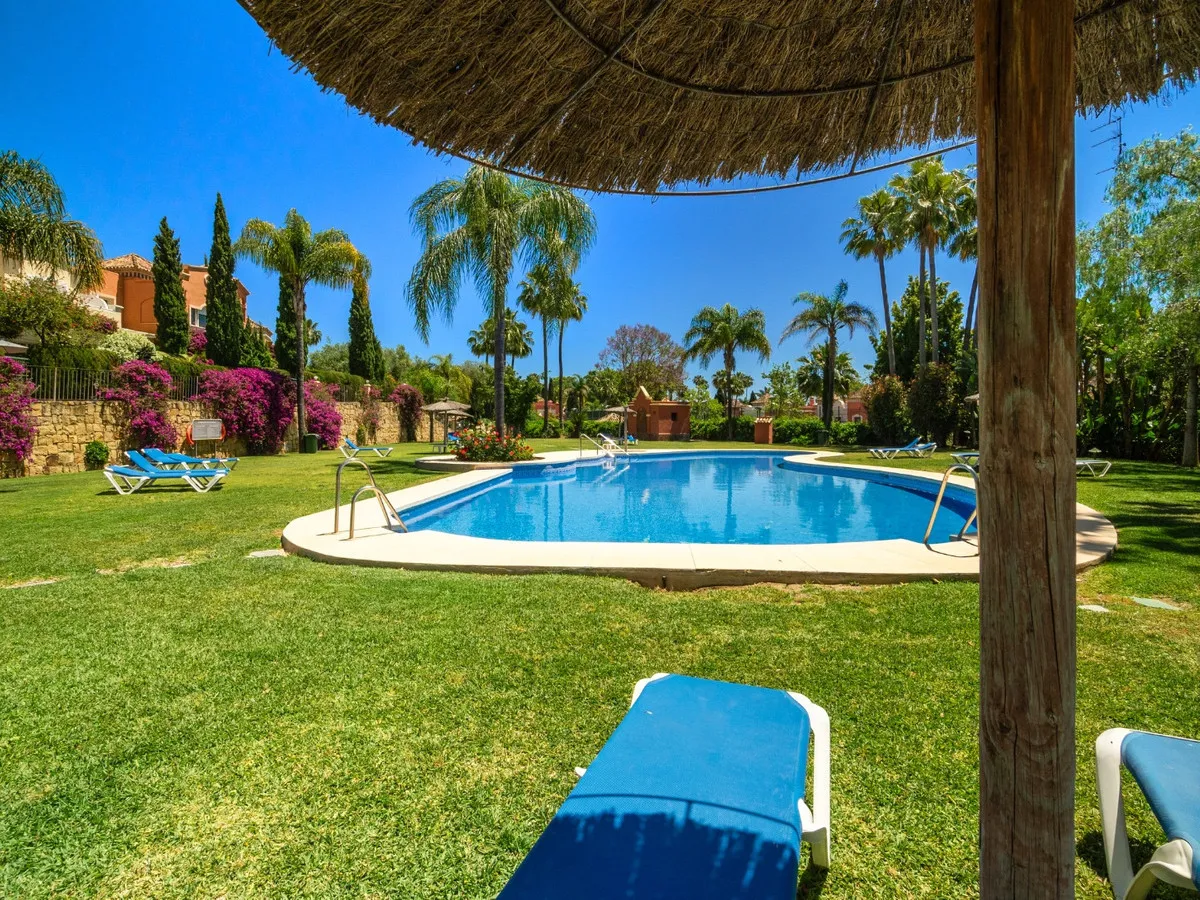 6983a35e-5762-4cc5-9ee7-1c91351ebfdc