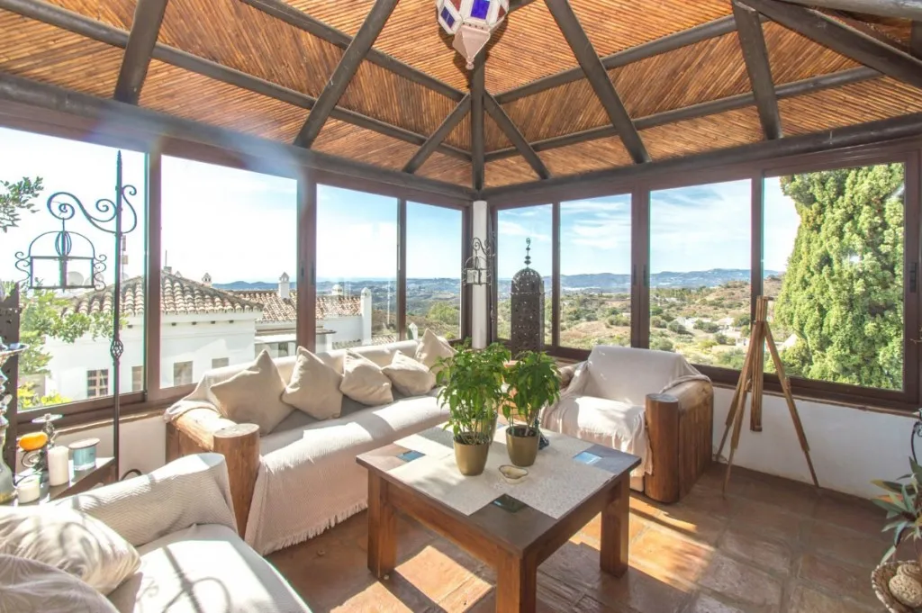 021ed05c-bd56-4272-b09b-2f2c20c1f53a