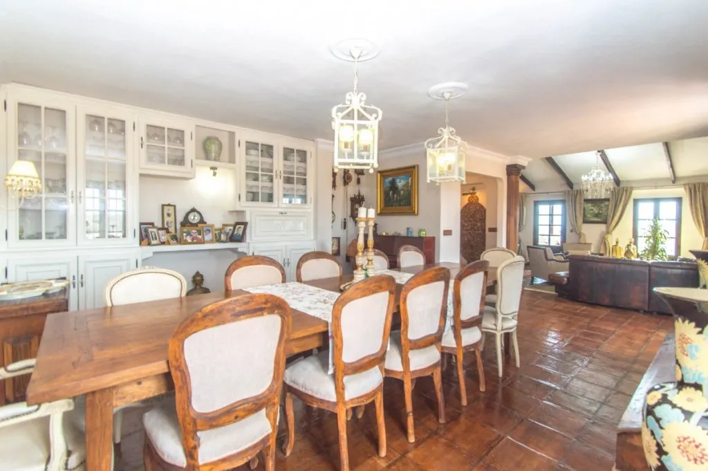 95f2f03b-96ef-410f-b3e6-773acc3248e7