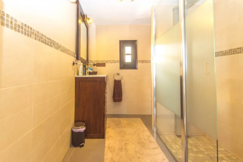 ac06427a-d40c-4a4d-ad9b-a4df153d81ba