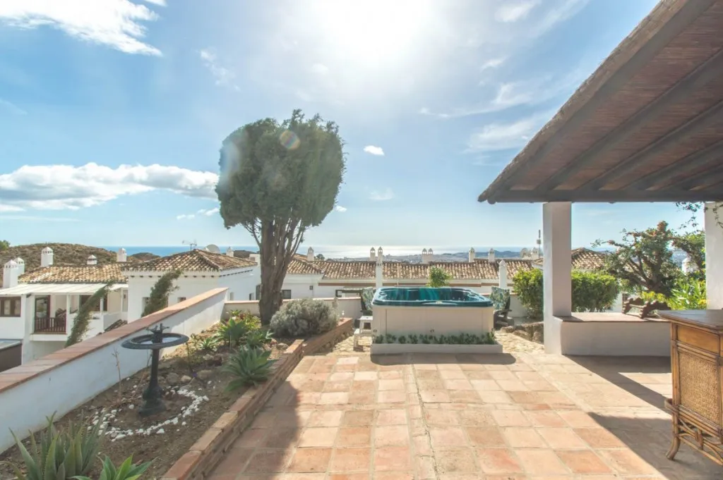 e2e01ab4-3e59-4eef-a568-f298bed87fb8