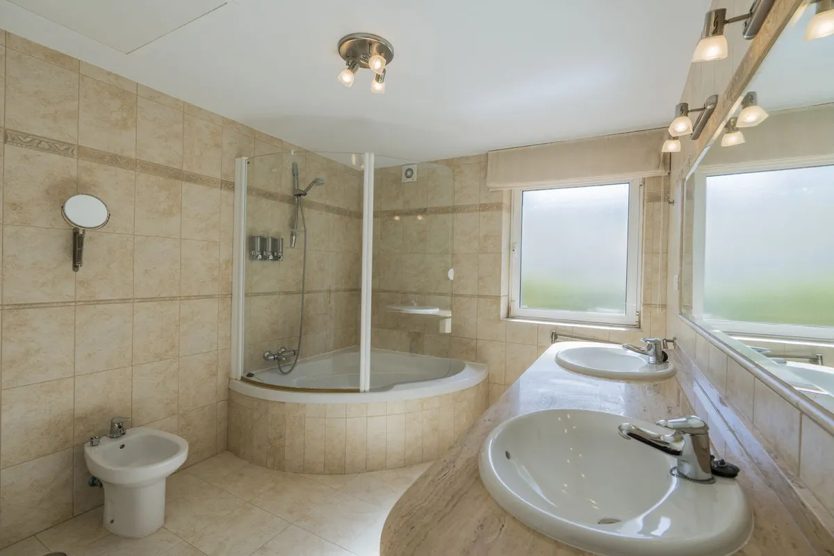 5acb9c31-34ce-4617-b4ca-6ea9c2c44bf1