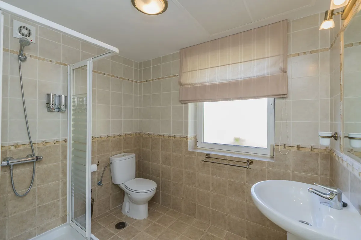 6fc0093e-46a6-4de5-8ec4-fec6fbbcd60e