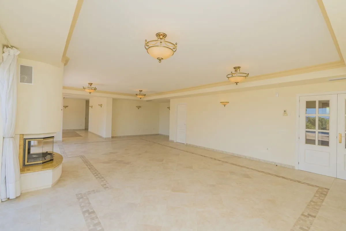 75f38030-f76d-4135-94ad-450def20c948